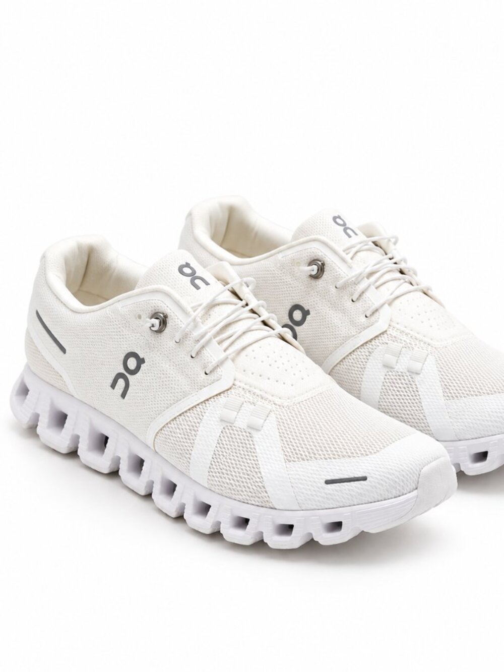 On Cloud 5 Men’s Running Shoes All White Size 8.5